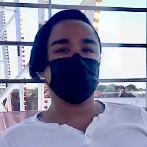 Meet your Posher, Isai